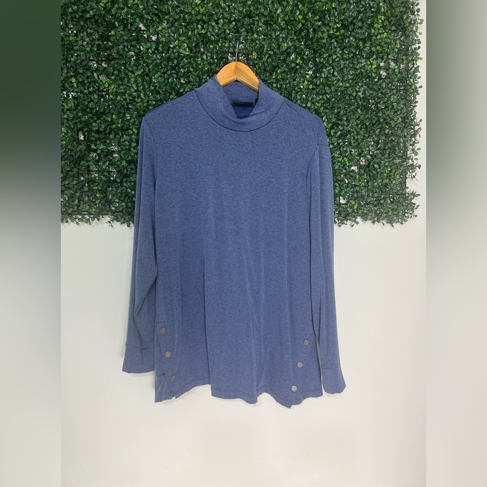 Susan Graver Weekend Light Blue Snap Side Mock Neck Pull Over Top Size 3X